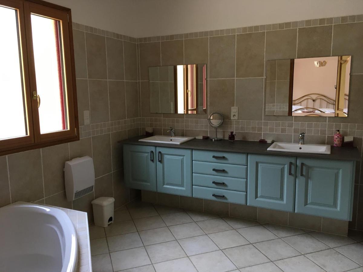 Chez Bernadette Et Victor Bed & Breakfast Vitrac  Luaran gambar