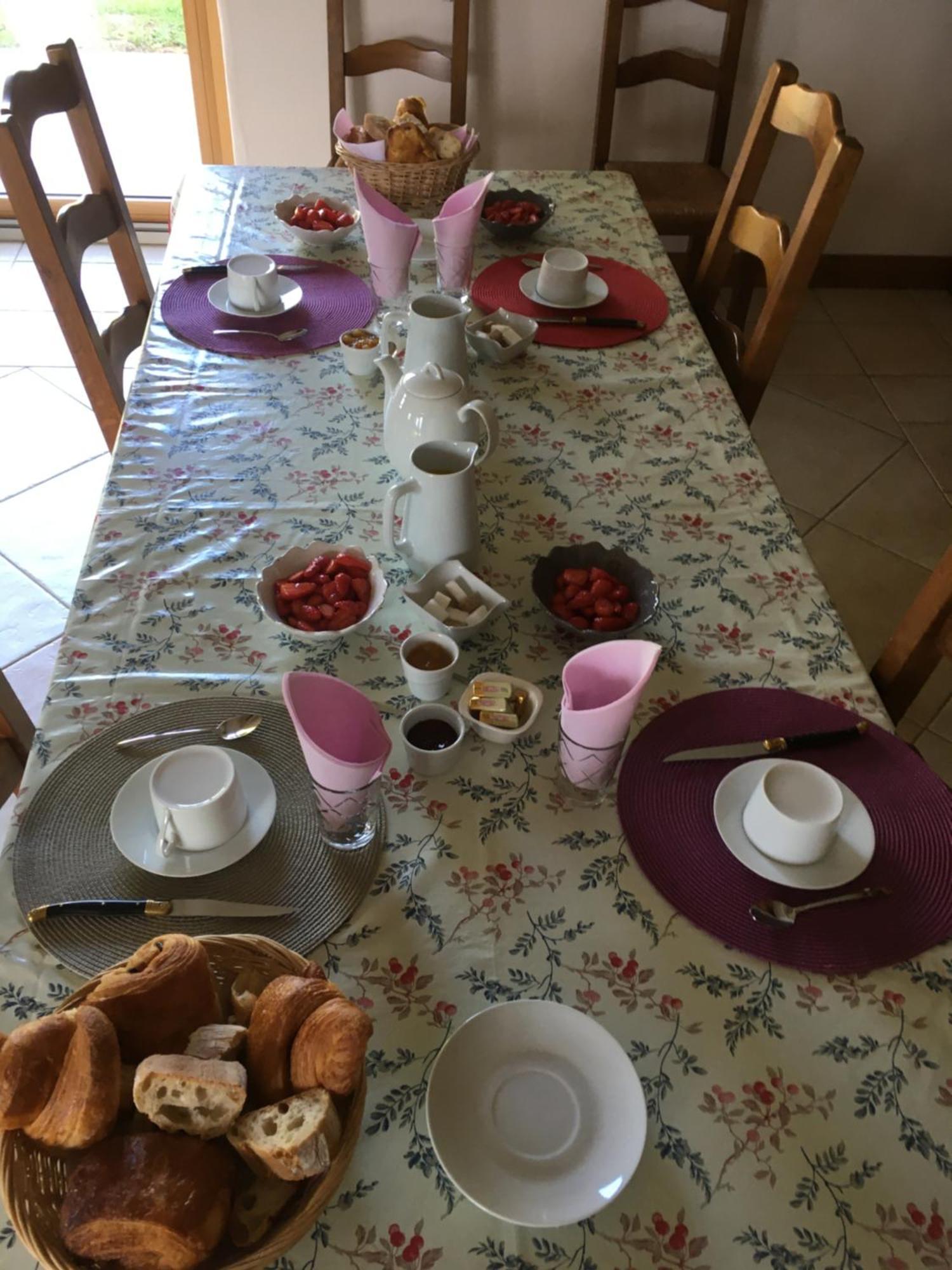 Chez Bernadette Et Victor Bed & Breakfast Vitrac  Luaran gambar