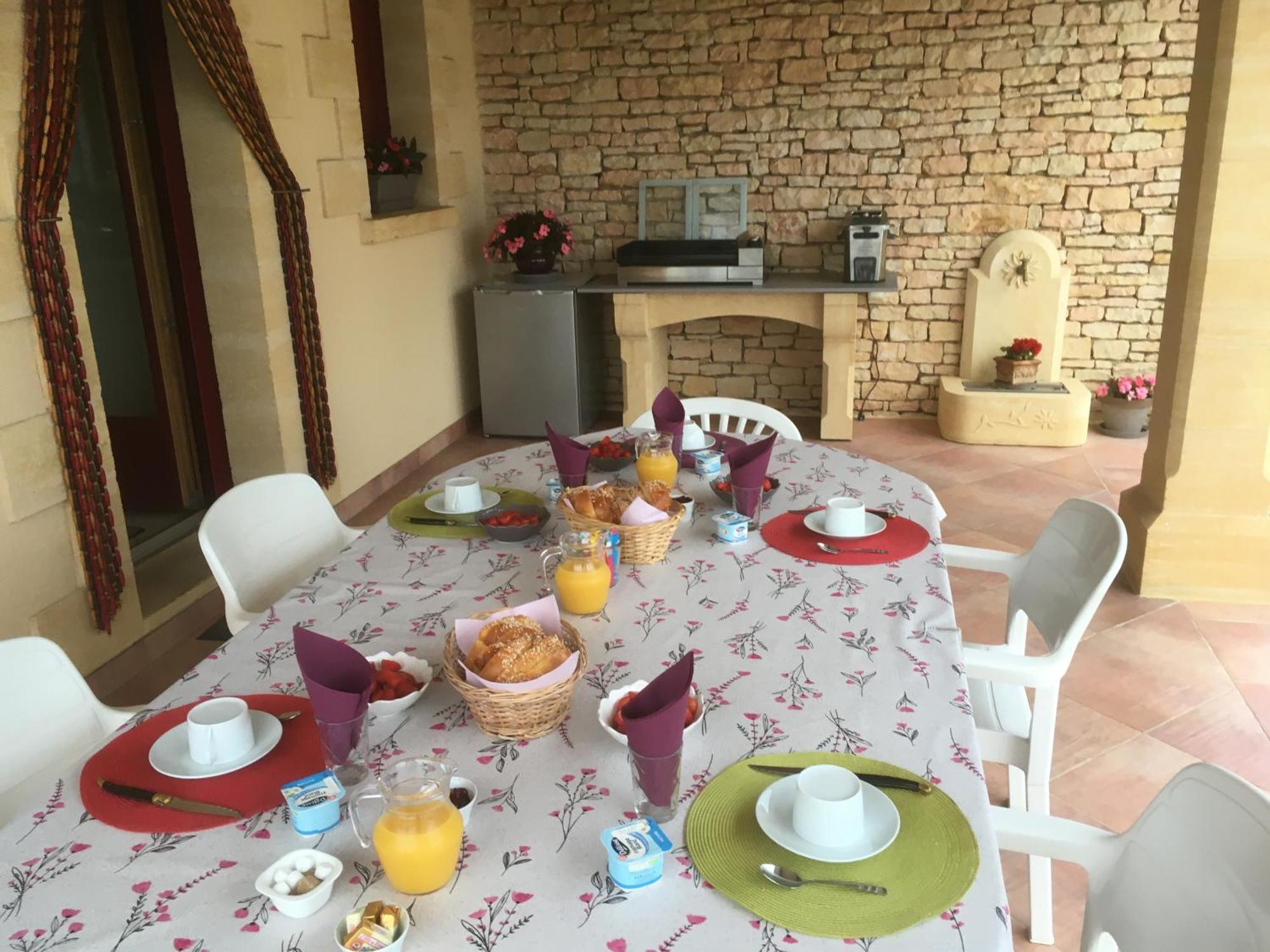 Chez Bernadette Et Victor Bed & Breakfast Vitrac  Luaran gambar